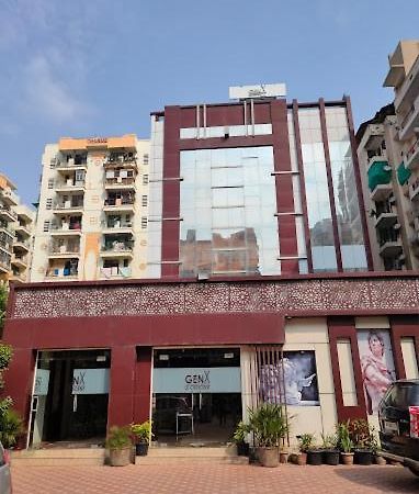 Genx Le Crescent Ghaziabad Ξενοδοχείο Εξωτερικό φωτογραφία