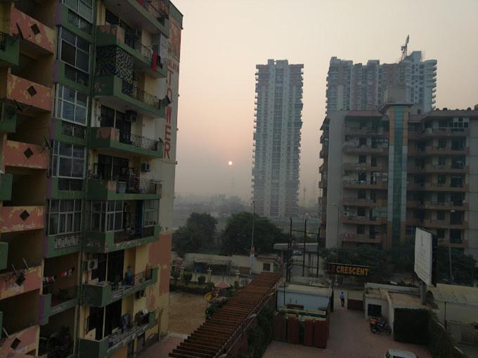 Genx Le Crescent Ghaziabad Ξενοδοχείο Εξωτερικό φωτογραφία